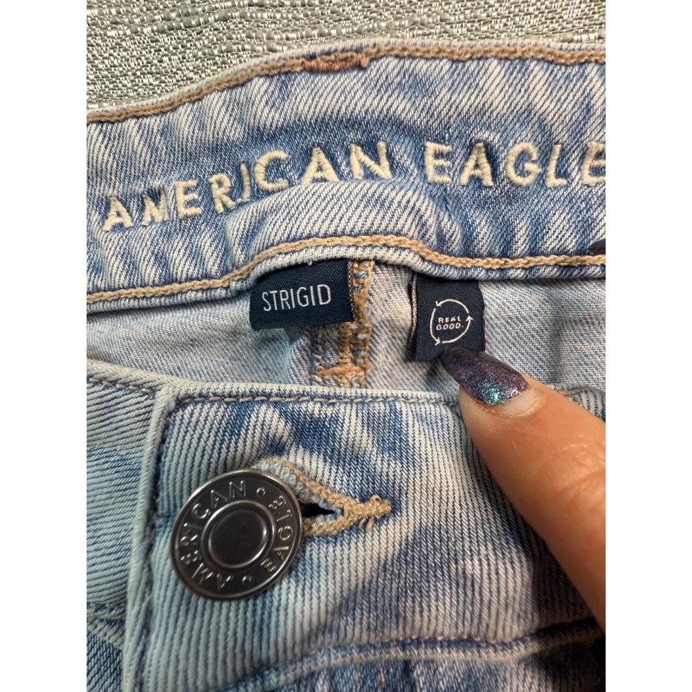 American Eagle Strigid Light Wash Distressed Wide Leg Jeans Women Size 27 - Picture 2 of 11
